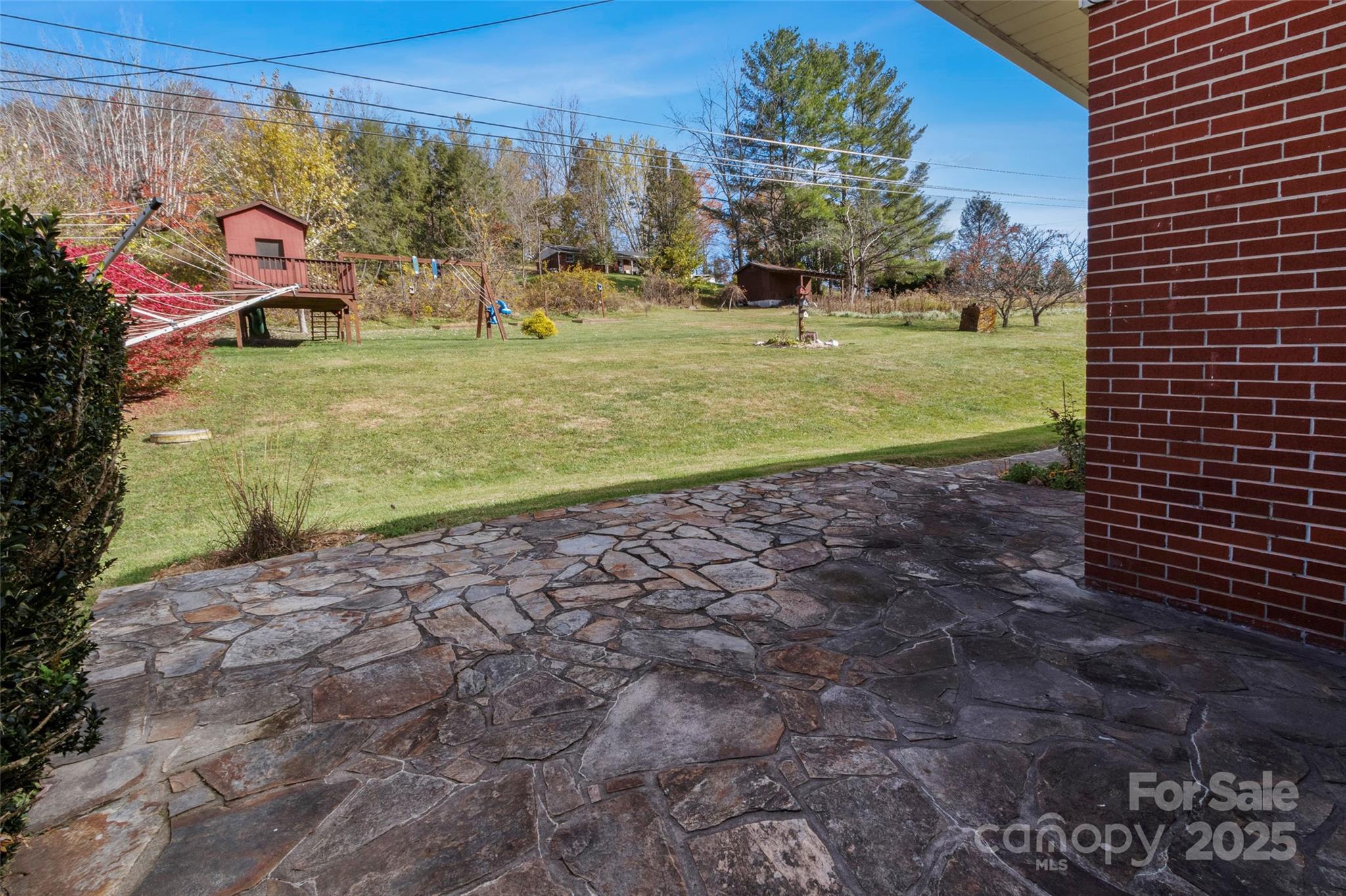 55 Cataberry Lane Burnsville NC 28714