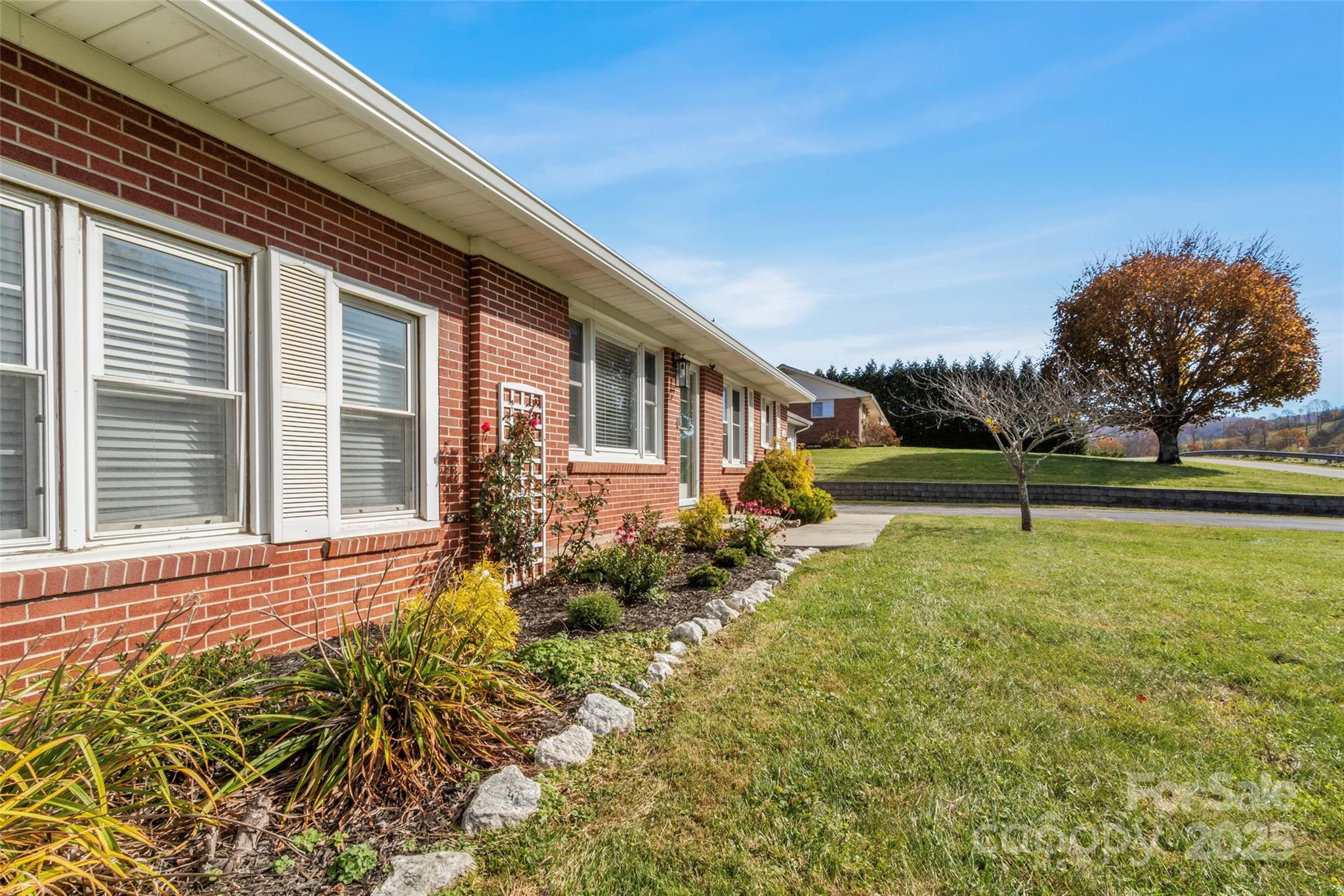 55 Cataberry Lane Burnsville NC 28714