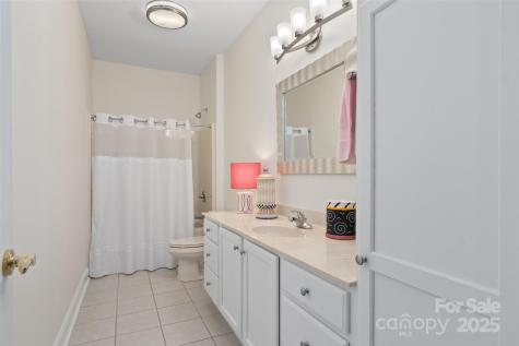 23 Holiday Drive Arden NC 28704