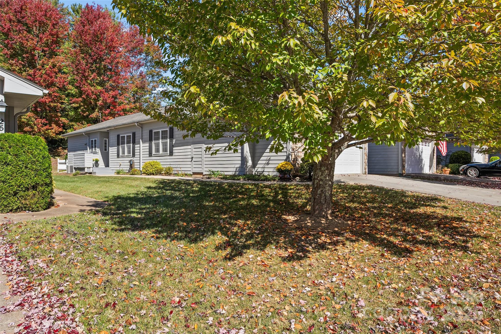 23 Holiday Drive Arden NC 28704