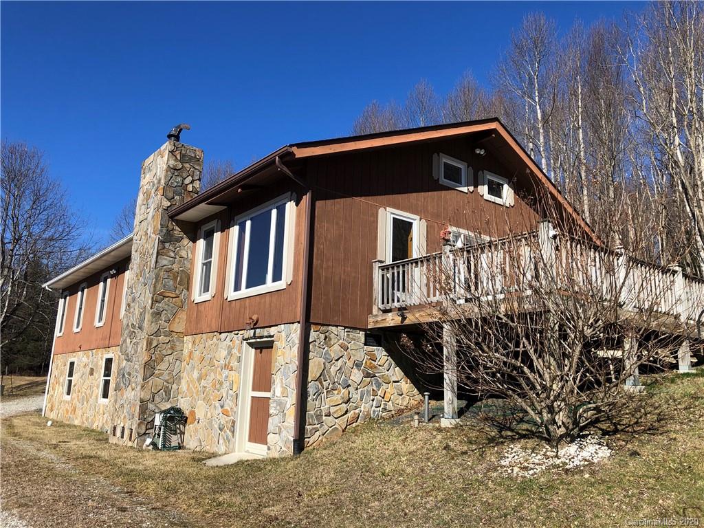 1700 Chestnut Grove Road Spruce Pine NC 28777