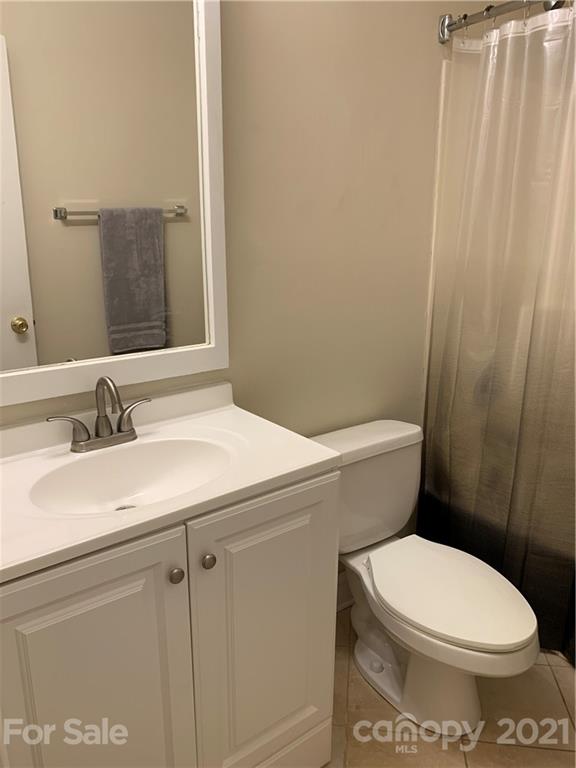 6739 Old Meadow Road Charlotte NC 28227