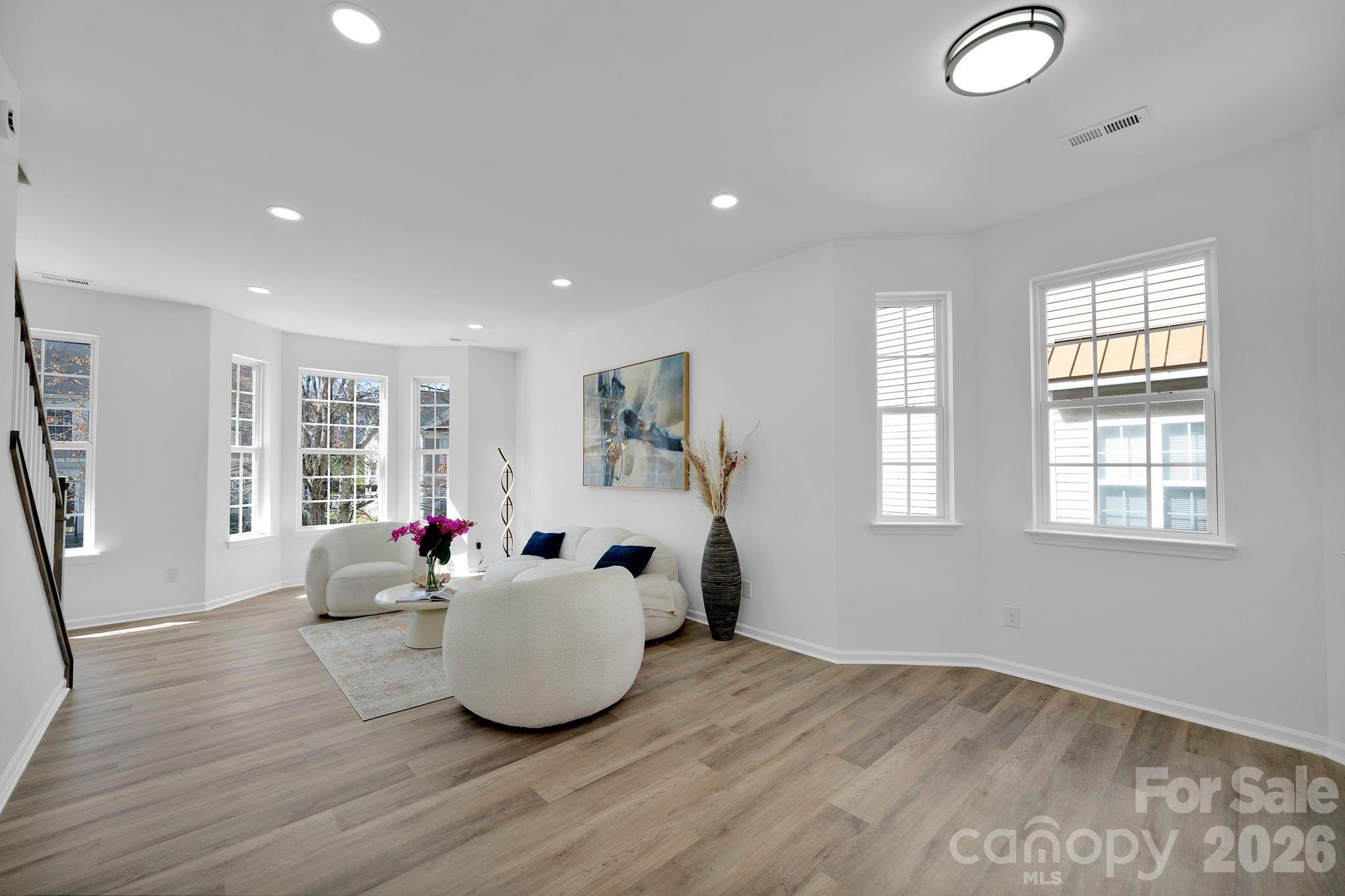 8131 Kings Creek Drive Charlotte NC 28273