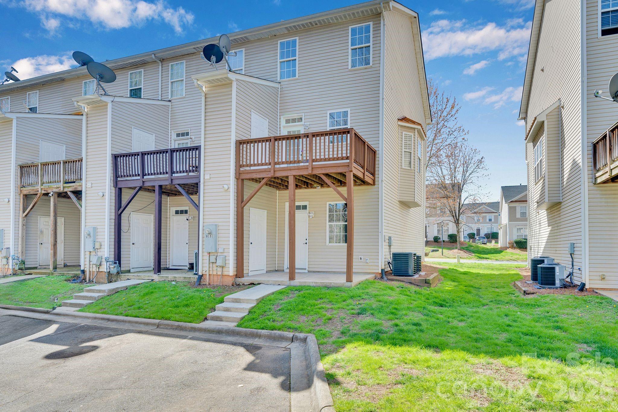 8131 Kings Creek Drive Charlotte NC 28273