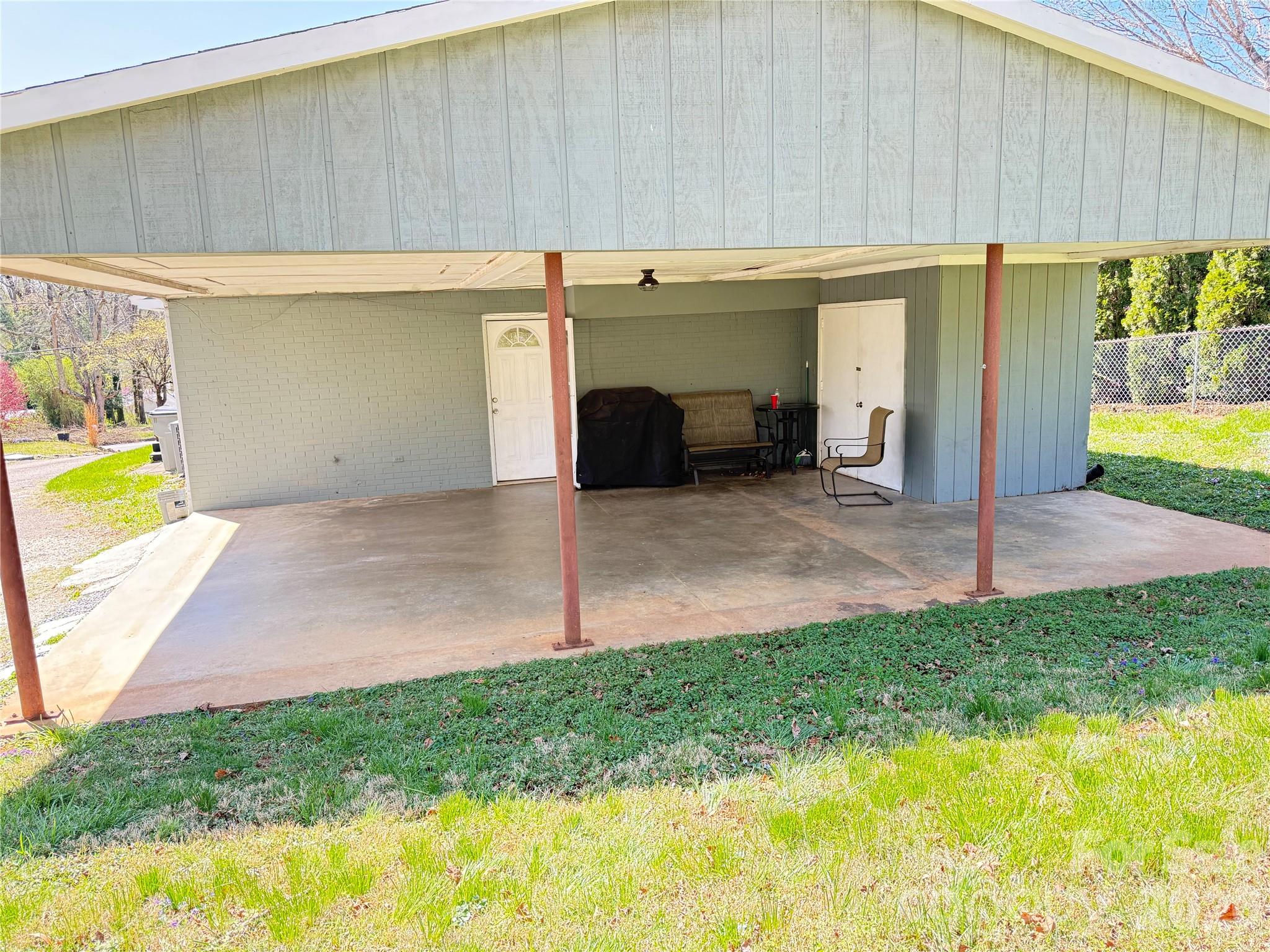316 Sharon Avenue NW Lenoir NC 28645