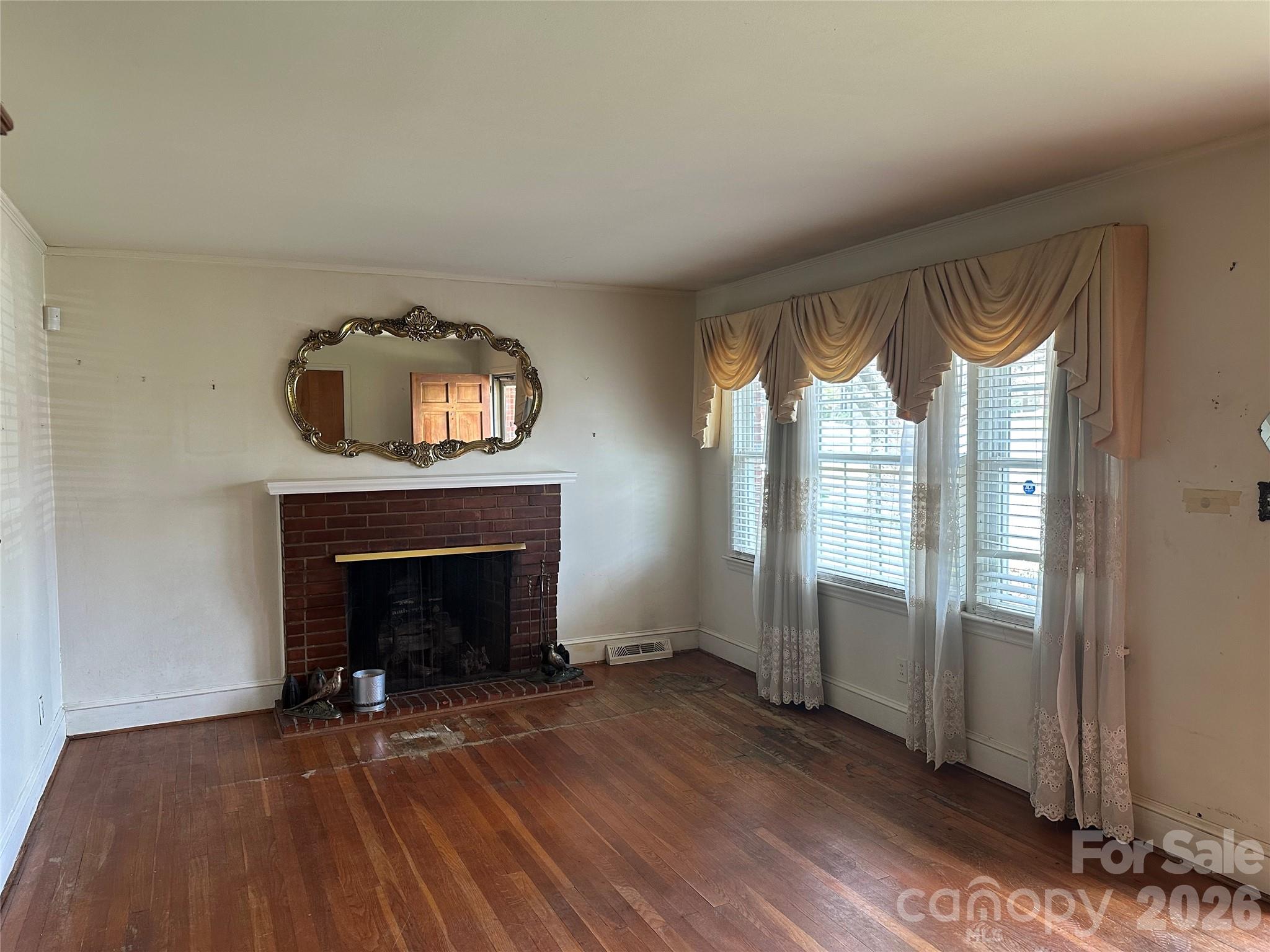 1435 Dean Street Charlotte NC 28216