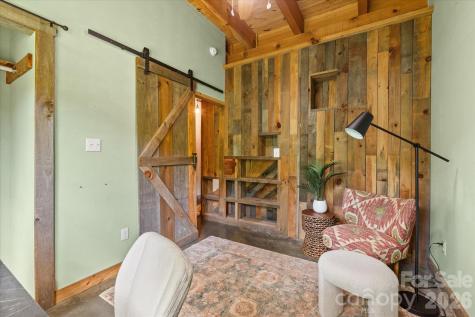 3151 Lumptown Road Marshall NC 28753