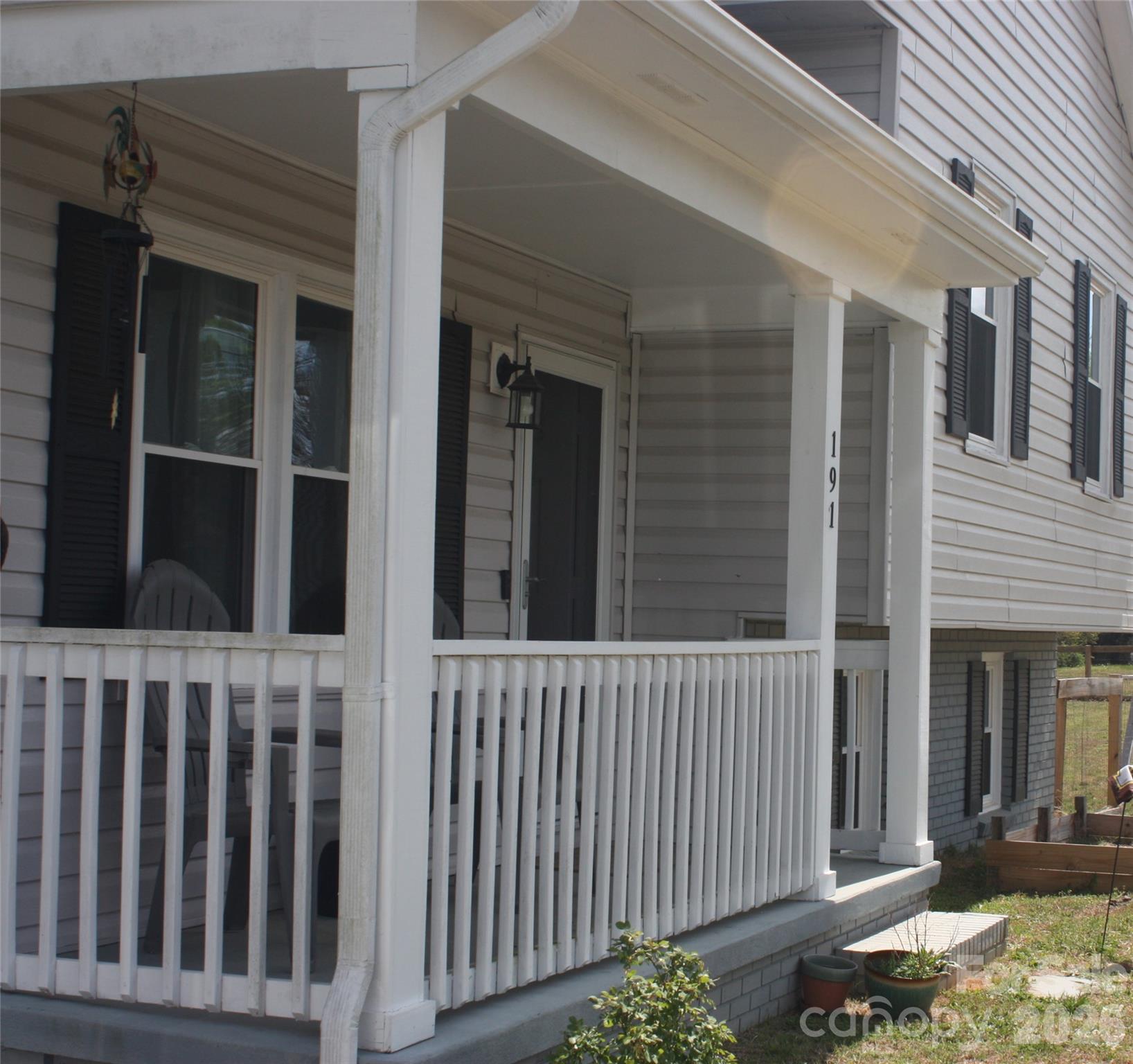 191 Celeste Eufola Road Statesville NC 28677