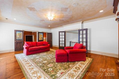 4523 Fox Brook Lane Charlotte NC 28211