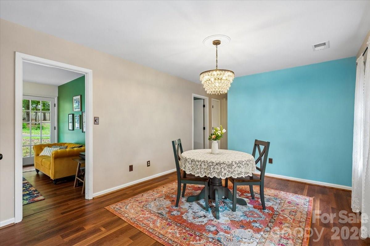 1005 Pinafore Drive Charlotte NC 28212