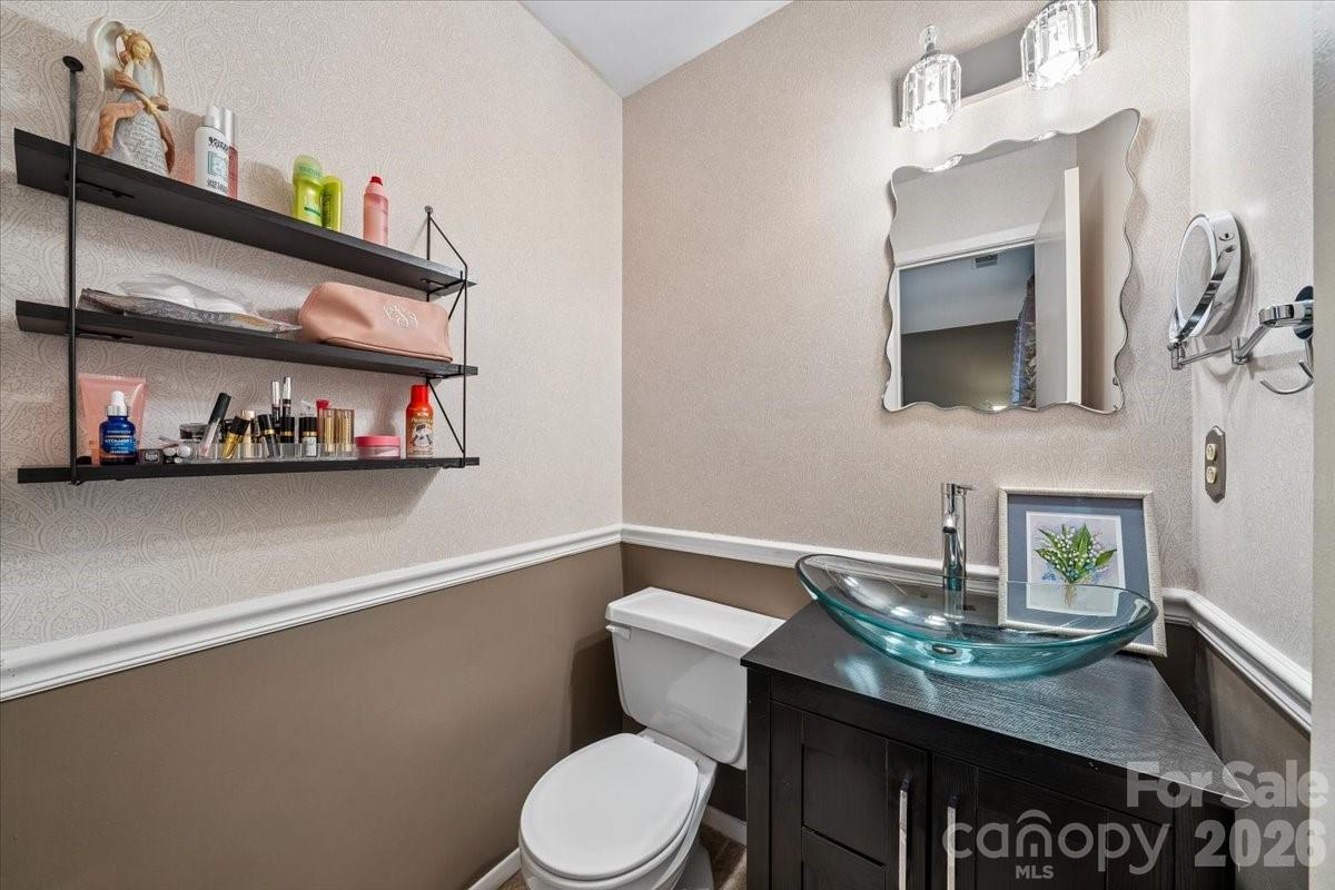 1005 Pinafore Drive Charlotte NC 28212
