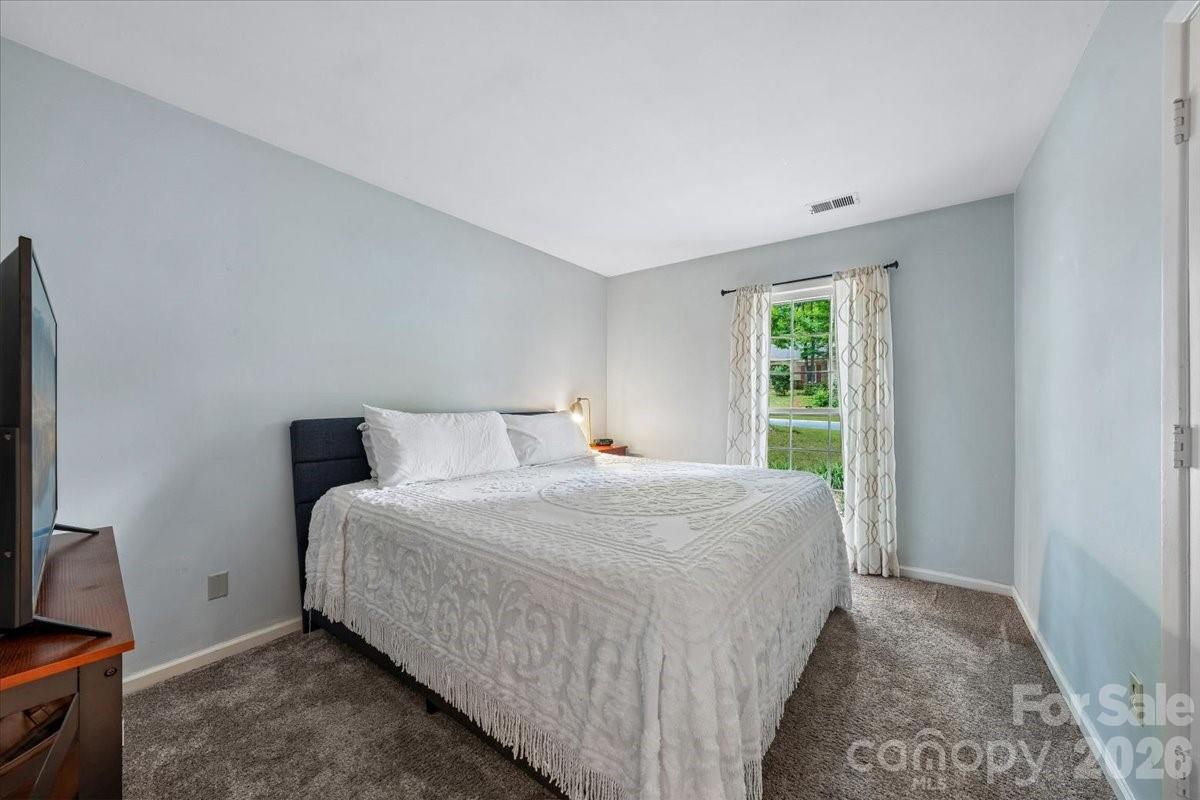 1005 Pinafore Drive Charlotte NC 28212