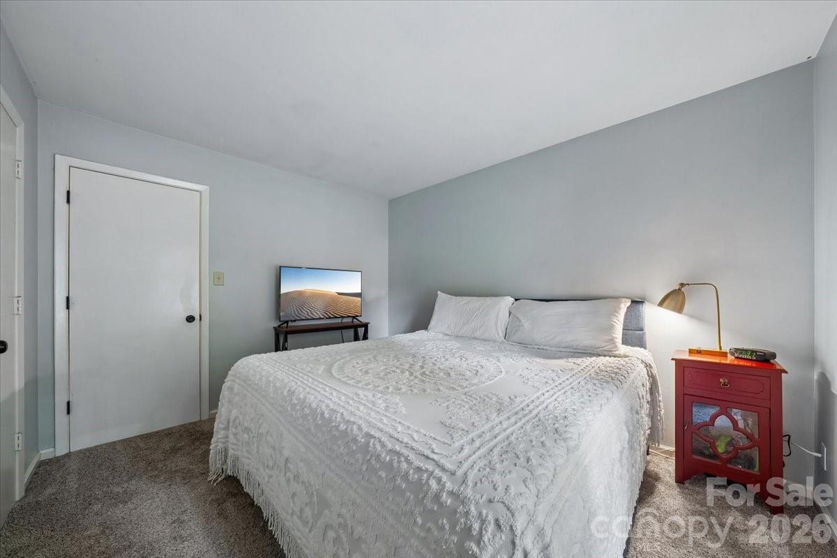 1005 Pinafore Drive Charlotte NC 28212