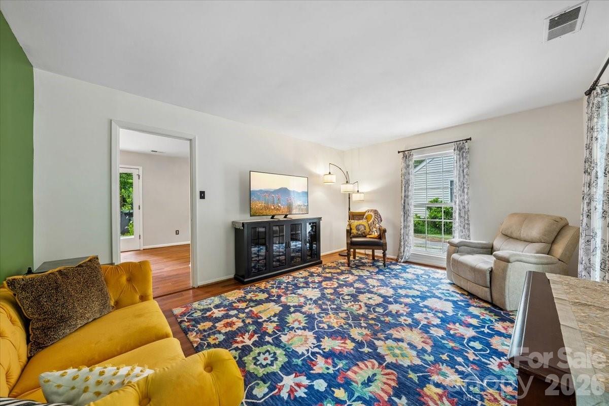 1005 Pinafore Drive Charlotte NC 28212