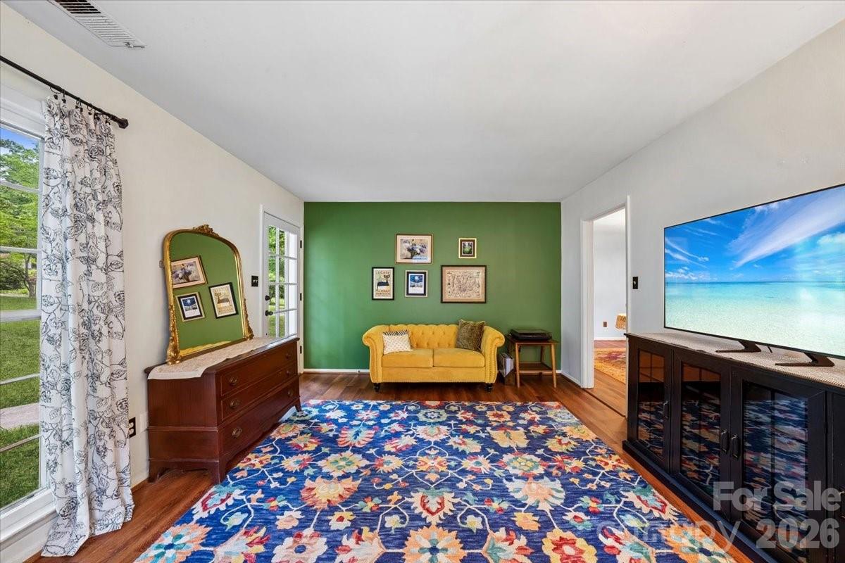 1005 Pinafore Drive Charlotte NC 28212