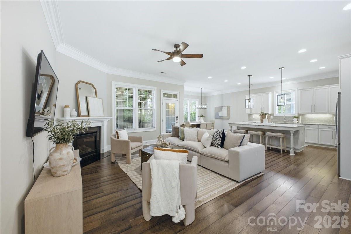 1103 N Sharon Amity Road Charlotte NC 28211