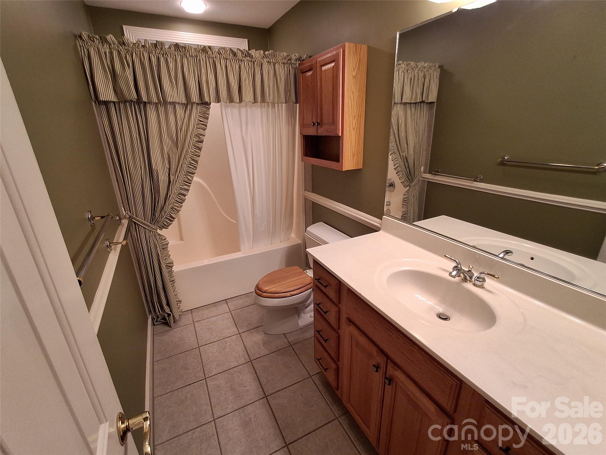 5 Kari Circle Candler NC 28715