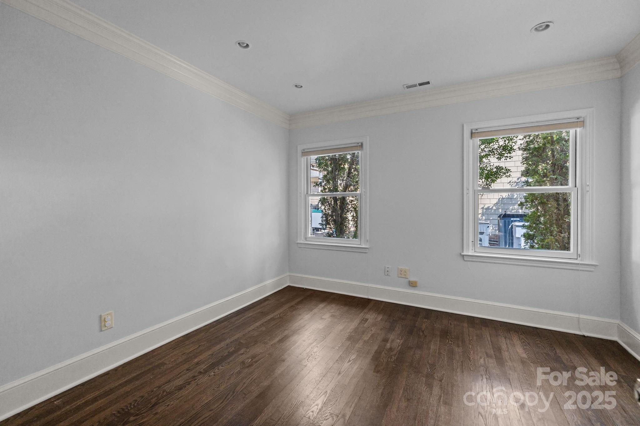 2209 Hassell Place Charlotte NC 28209