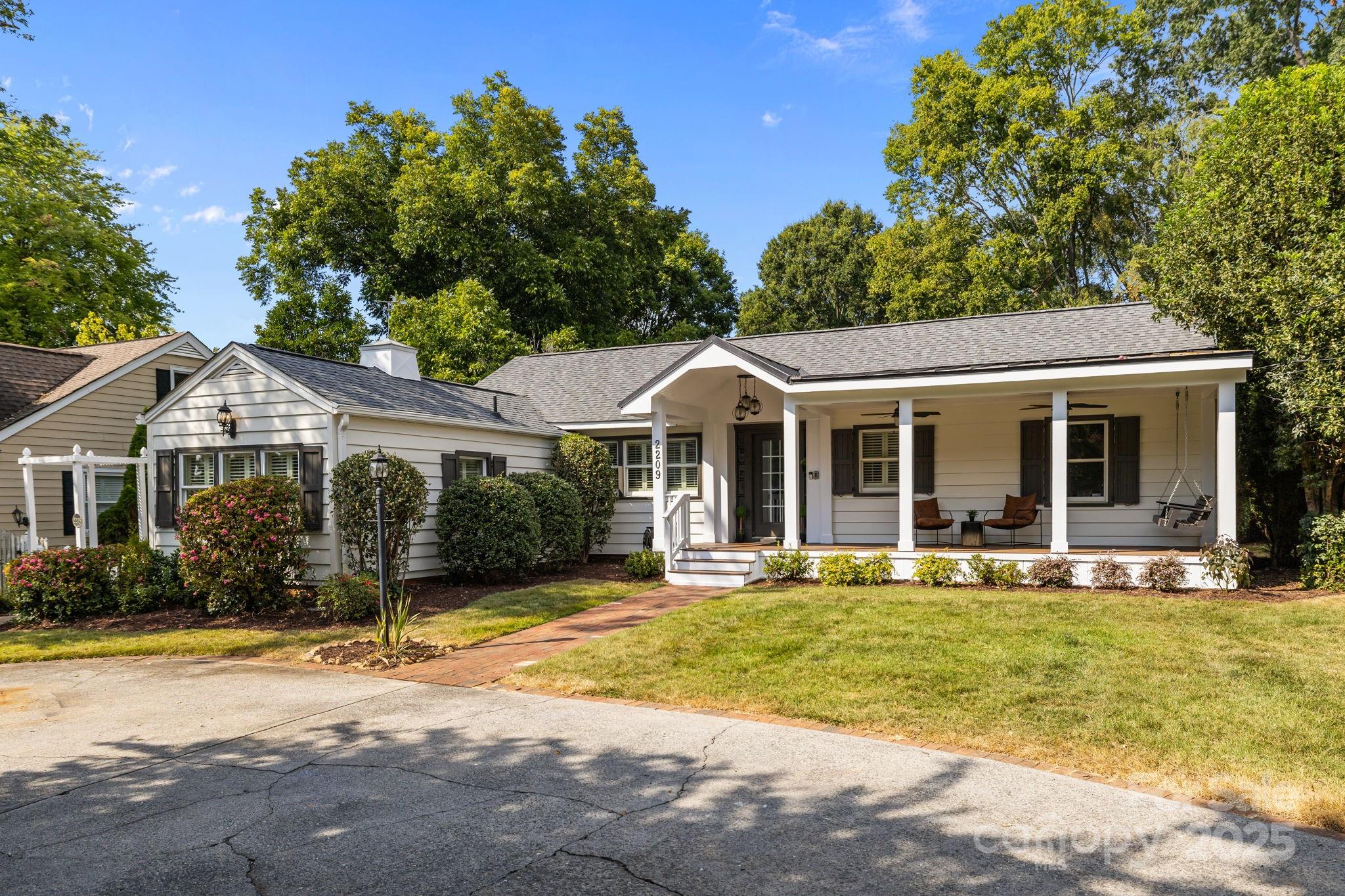 2209 Hassell Place Charlotte NC 28209