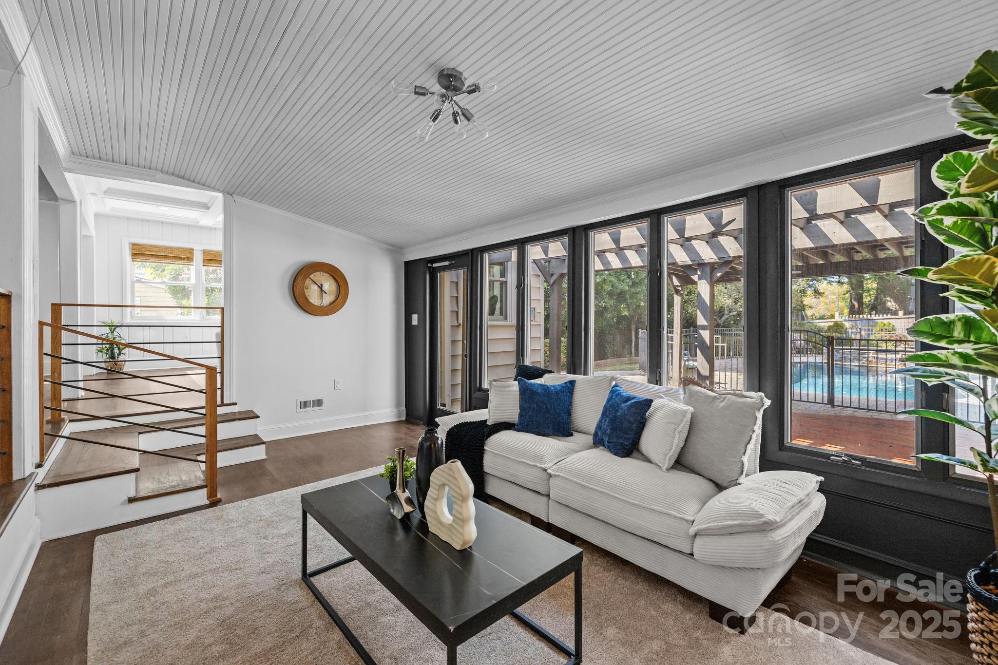 2209 Hassell Place Charlotte NC 28209