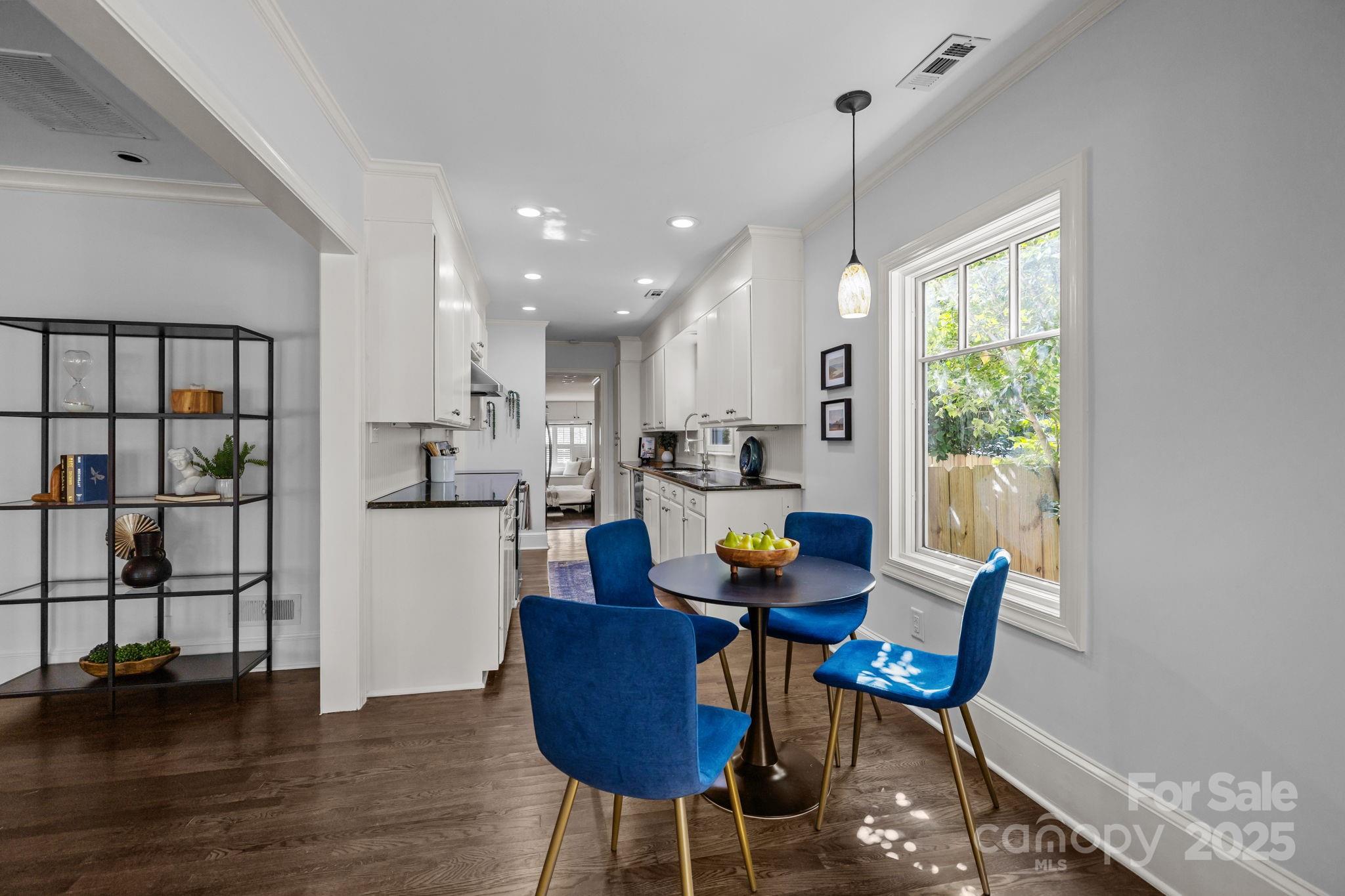2209 Hassell Place Charlotte NC 28209
