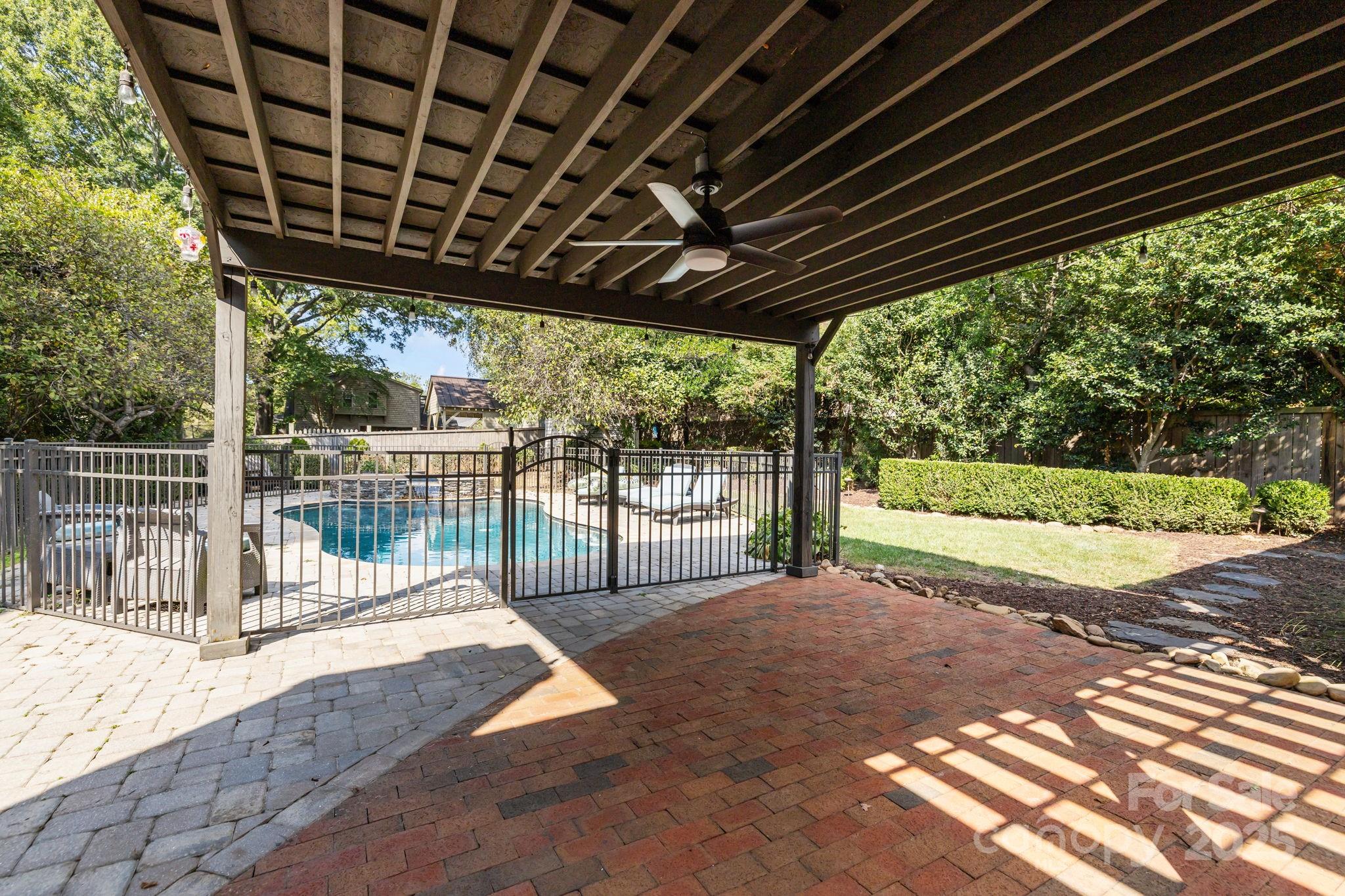 2209 Hassell Place Charlotte NC 28209