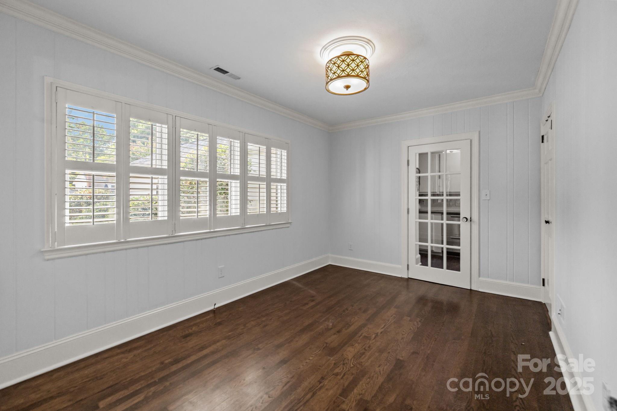 2209 Hassell Place Charlotte NC 28209