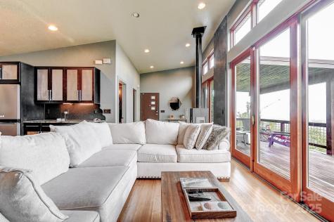 128 Leisure Mountain Road Asheville NC 28804