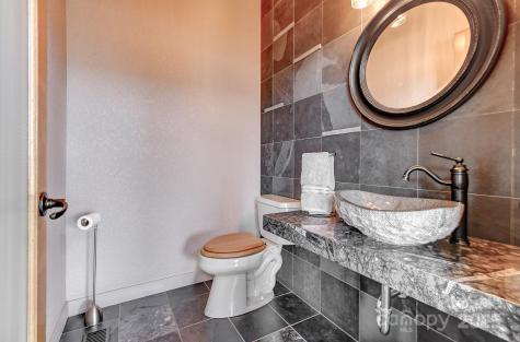 128 Leisure Mountain Road Asheville NC 28804