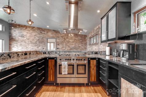 128 Leisure Mountain Road Asheville NC 28804