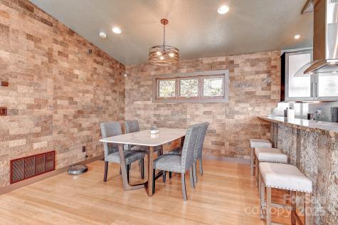 128 Leisure Mountain Road Asheville NC 28804