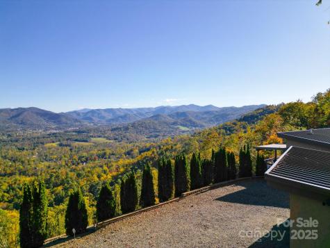 128 Leisure Mountain Road Asheville NC 28804