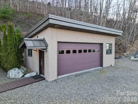 128 Leisure Mountain Road Asheville NC 28804
