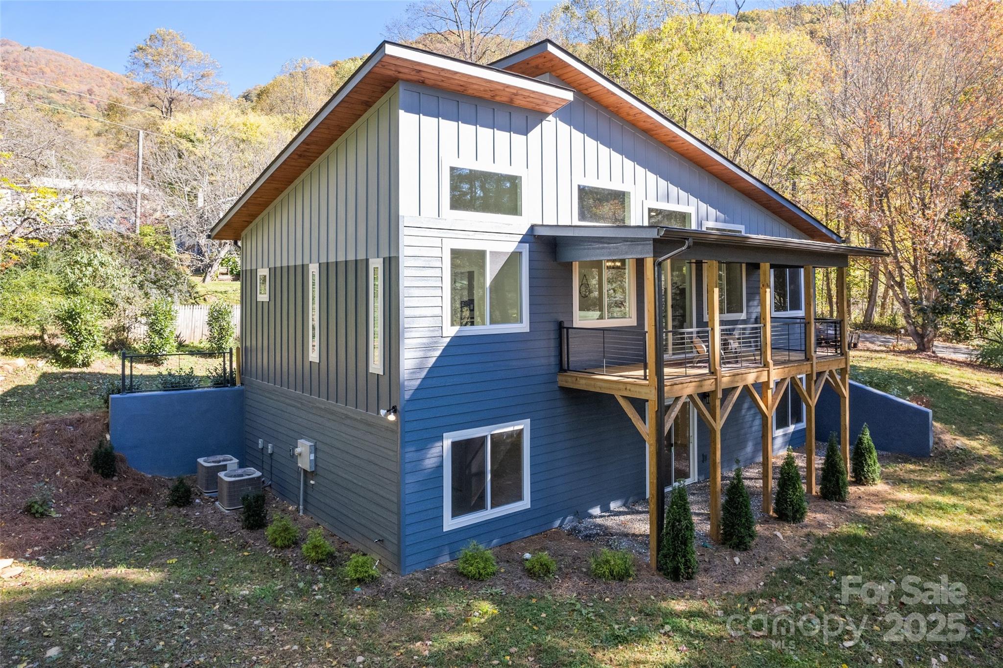 1807 Fisher Creek Road Sylva NC 28779