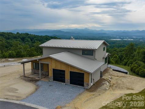 225 Coachman Drive Hendersonville NC 28791
