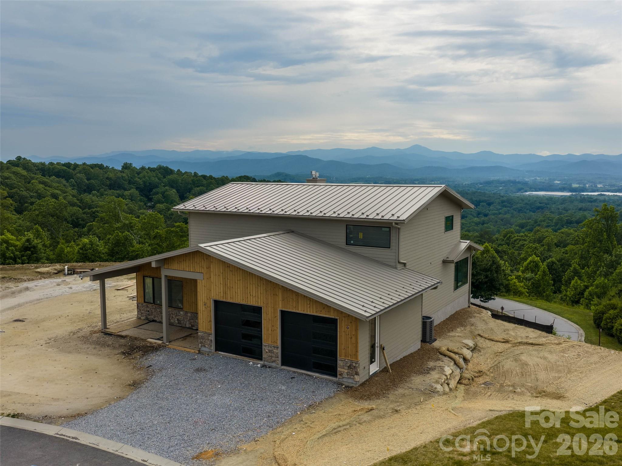 225 Coachman Drive Hendersonville NC 28791