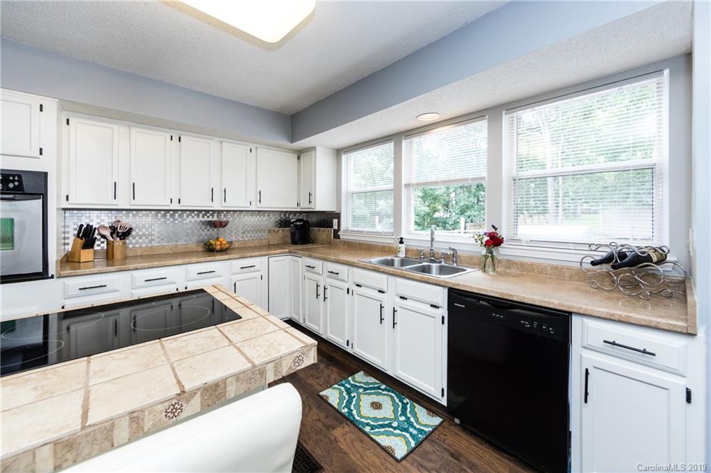 2641 Whisper Ridge Lane Matthews NC 28105