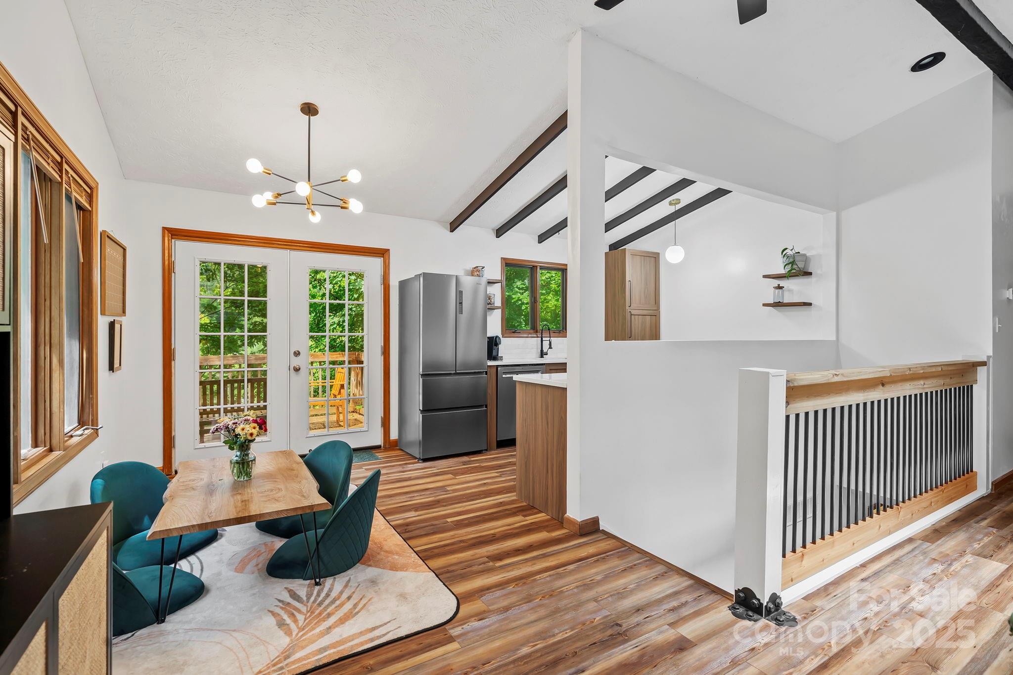 39 Spooks Branch Extension Asheville NC 28804