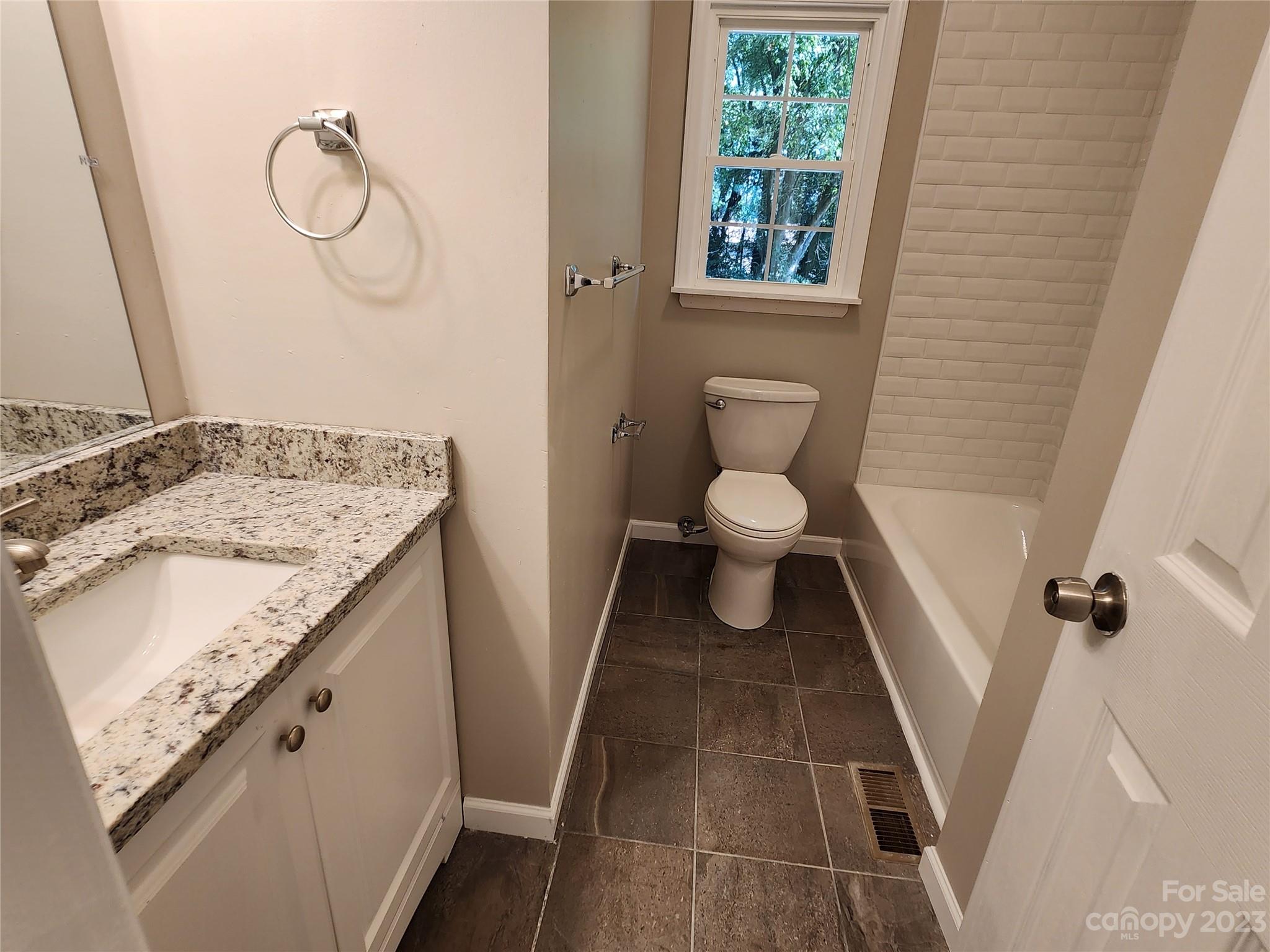 1801 Pondella Drive Charlotte NC 28213