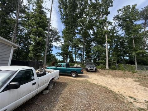 915 Jay Burke Road Taylorsville NC 28681