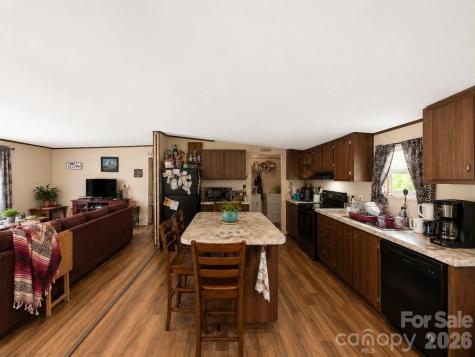 915 Jay Burke Road Taylorsville NC 28681