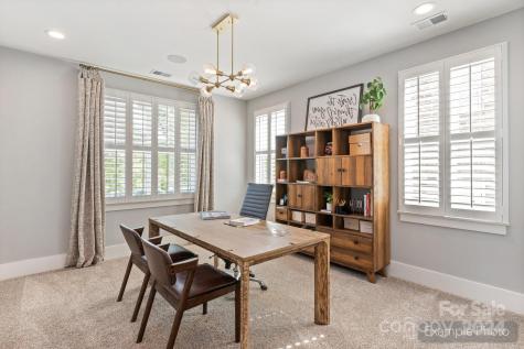 2008 Stratford Avenue Charlotte NC 28205