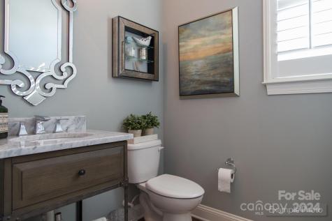 2008 Stratford Avenue Charlotte NC 28205