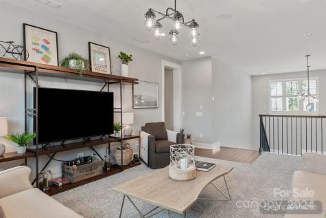 2008 Stratford Avenue Charlotte NC 28205