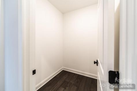 2008 Stratford Avenue Charlotte NC 28205