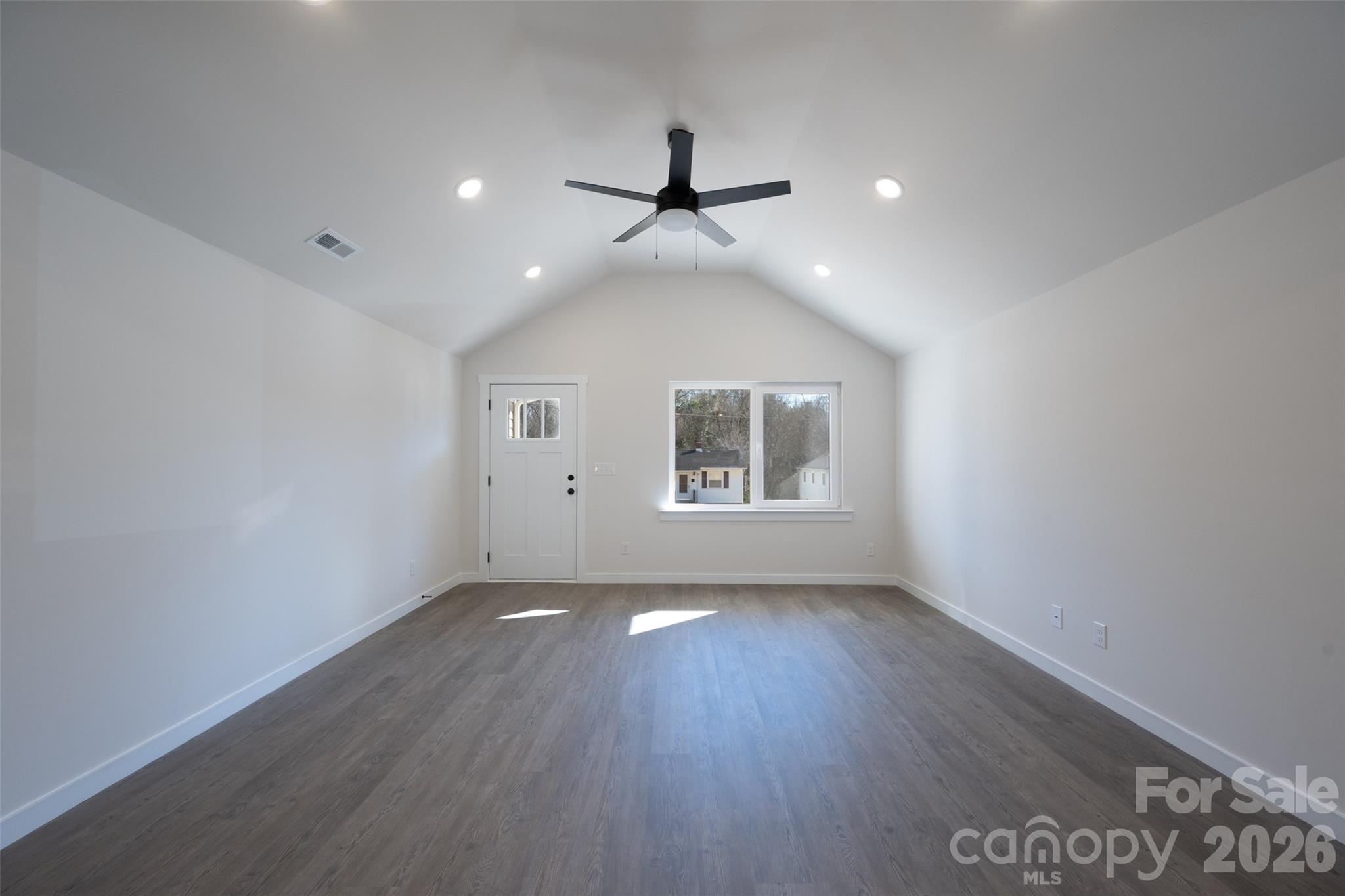 647 E Sharpe Street Statesville NC 28677