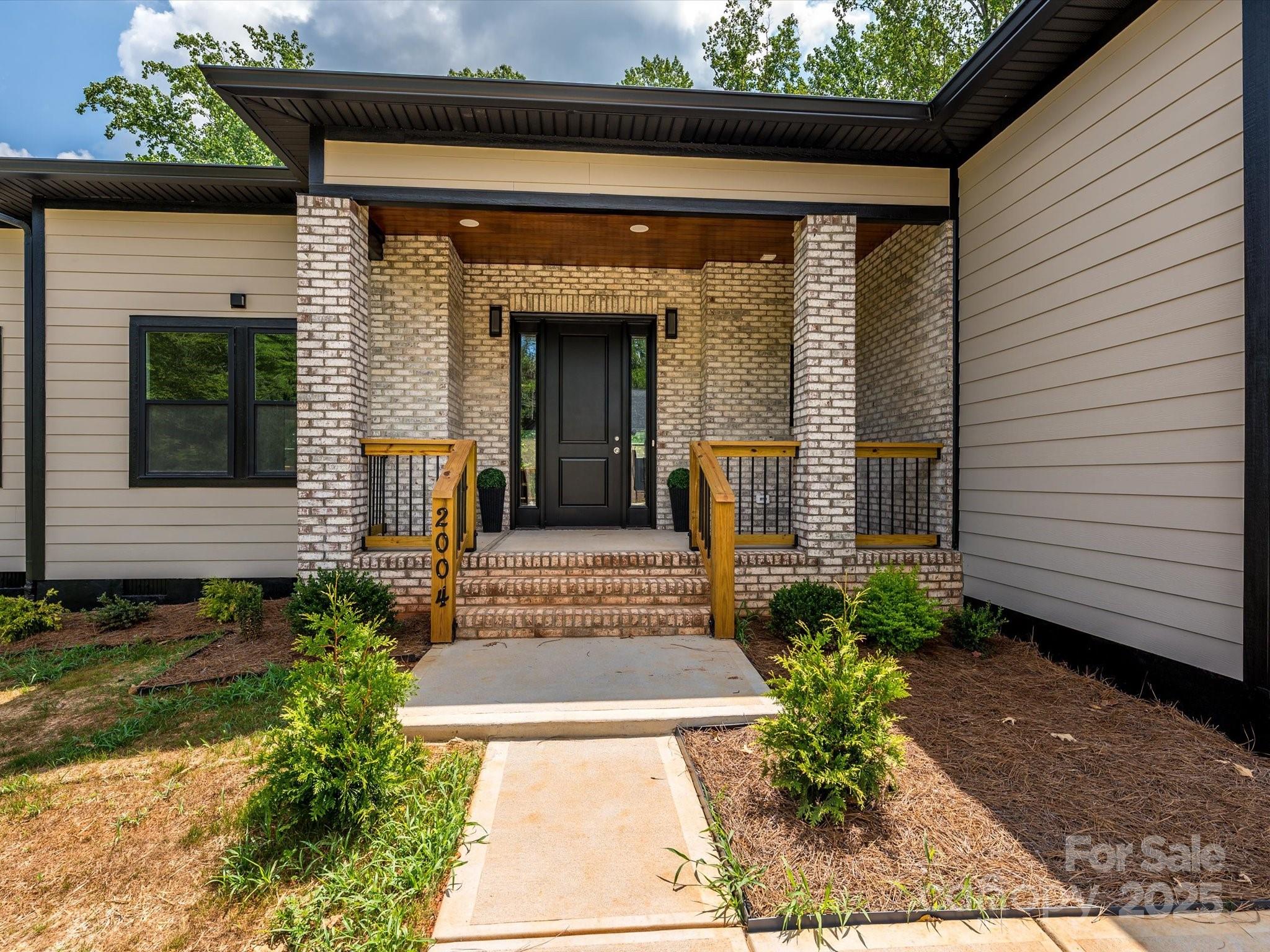 2004 Plain Field Drive Bessemer City NC 28016