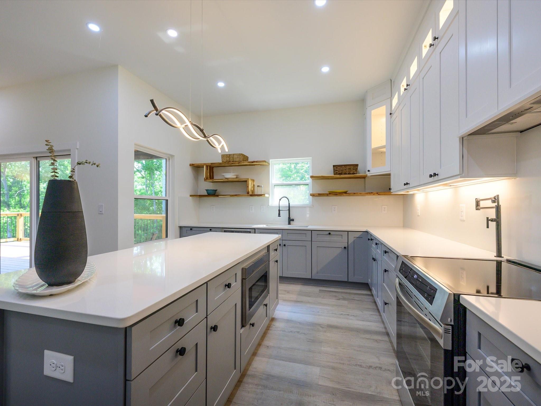 2004 Plain Field Drive Bessemer City NC 28016