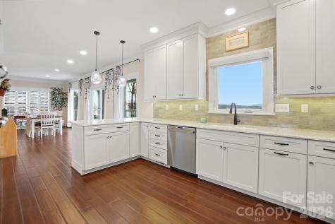 18212 Tayport Drive Charlotte NC 28278