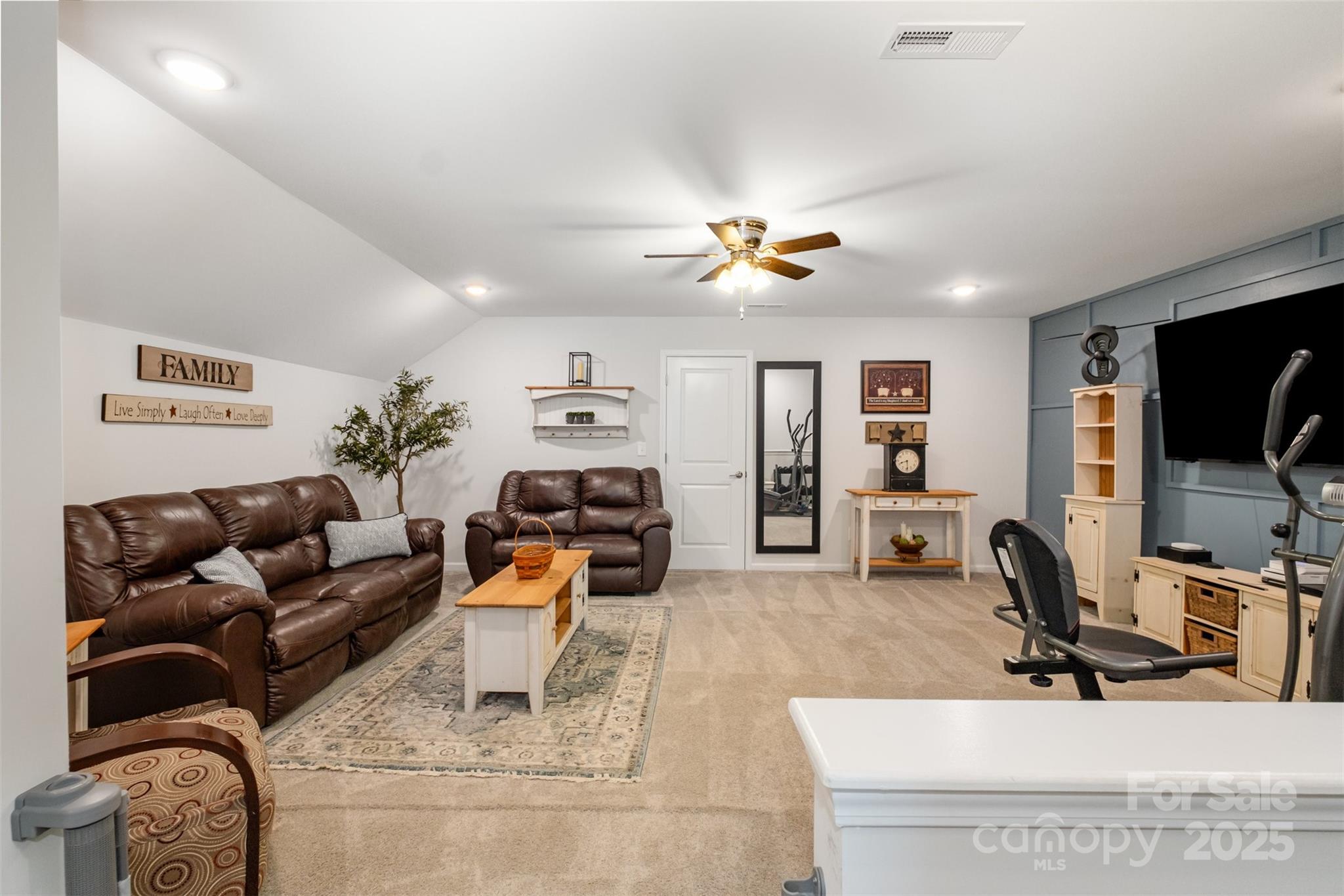 5351 Pembrey Drive Denver NC 28037